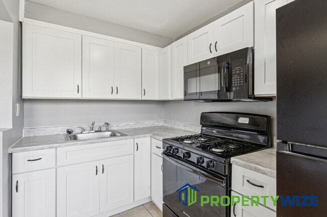 Photo - 1664 E Cold Spring Ln Unit #1