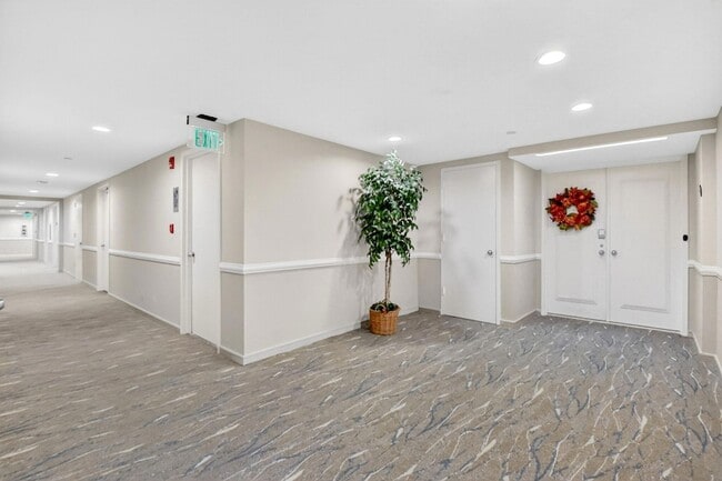Photo - 4100 N Ocean Dr Unit 604