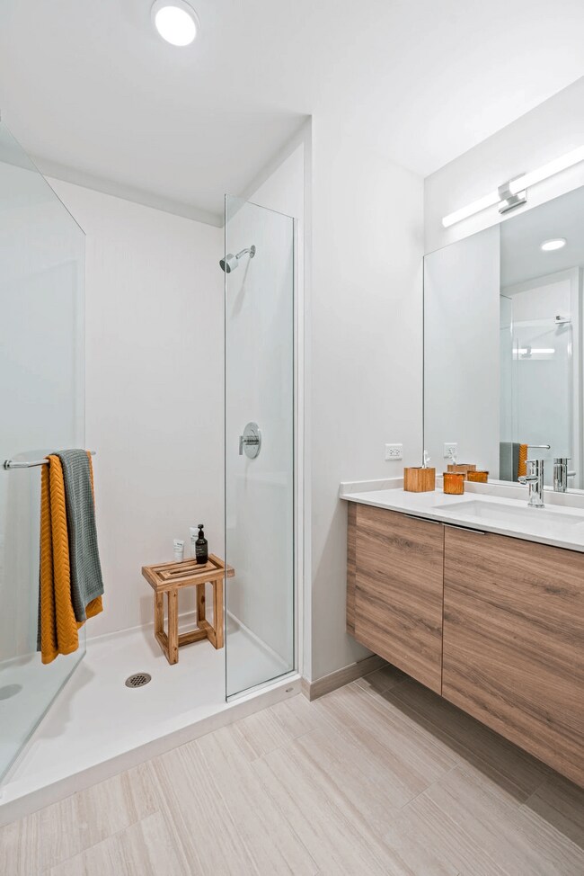 Avenir Apartments For Rent in Chicago, IL