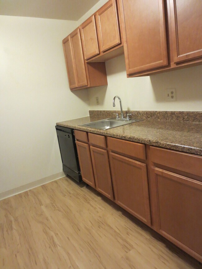 Photo - 6350 Forward Ave Unidad 21