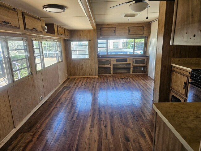 Photo - 3142 N Balboa Ave Unit 13