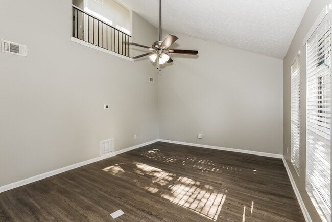 Photo - 8754 Edenton Way