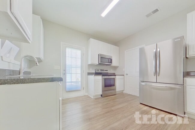Photo - 158 Palmetto Park Cir