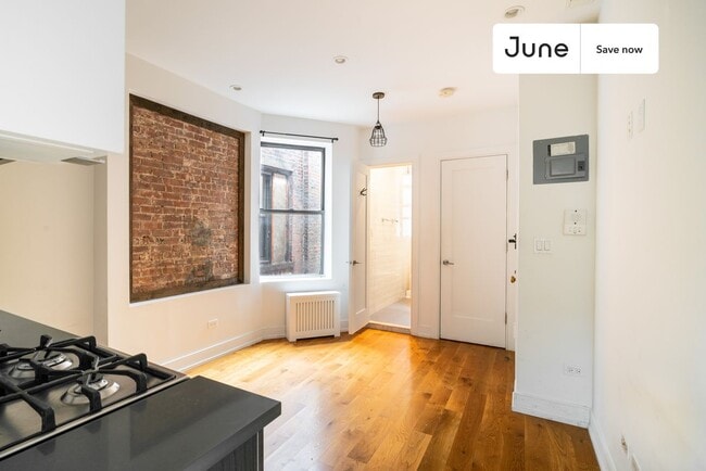 Photo - 95 E 7 St Unit 19