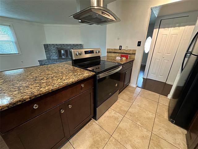 Photo - 910 Sunny Slope Dr