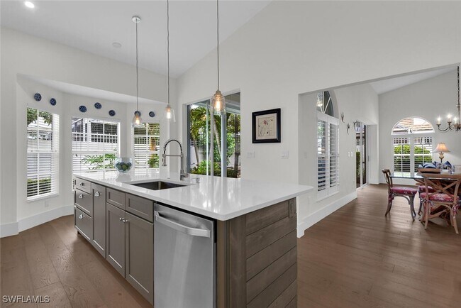 Photo - 2124 Paget Cir Unit 1