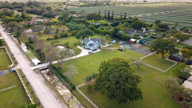 Photo - 7601 NW 82nd Terrace