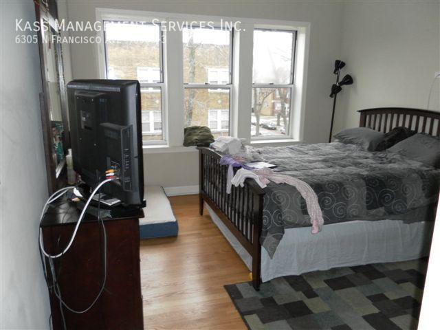 Photo - 6305 N Francisco Ave Unit 6305-3