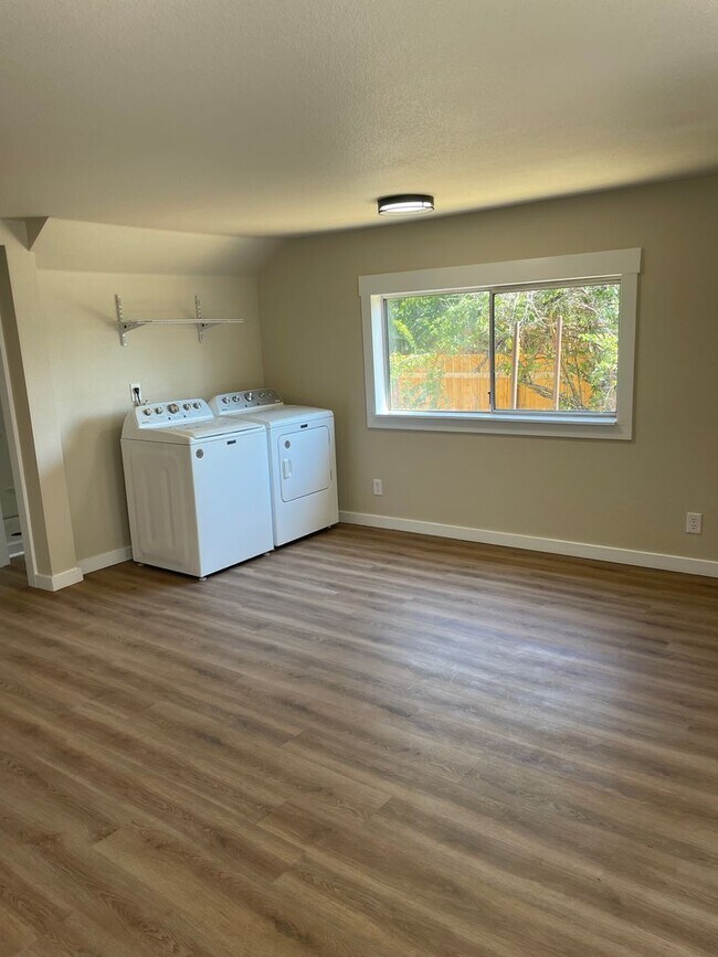 Photo - 432 N Holly St Unit 432 Holly St #B