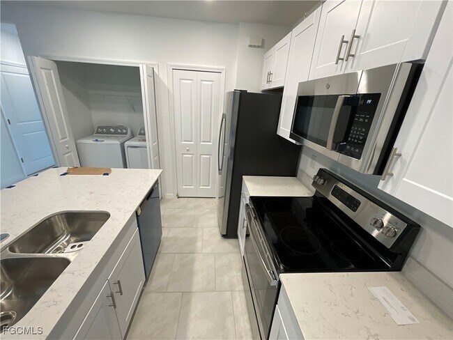 Photo - 14237 Oviedo Pl