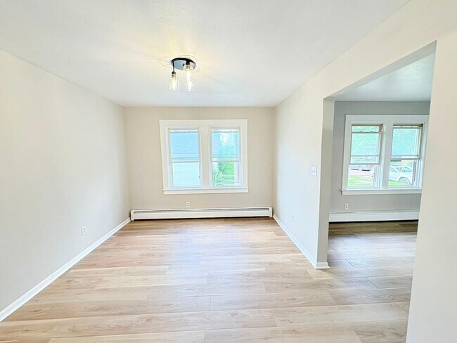 516 Geneva Ave