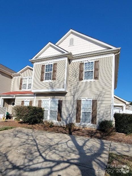 Building Photo - 7844 Paper Birch Dr Rental