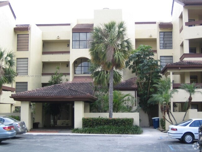 Building Photo - 8830 SW 123rd Ct Unit I-302 Rental