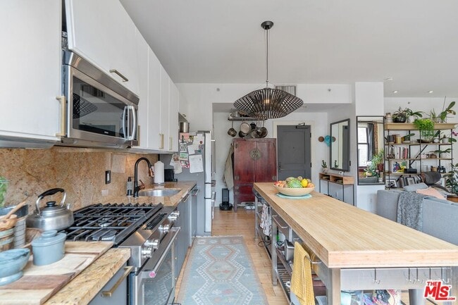 Photo - 460 S Spring St Unit 1210