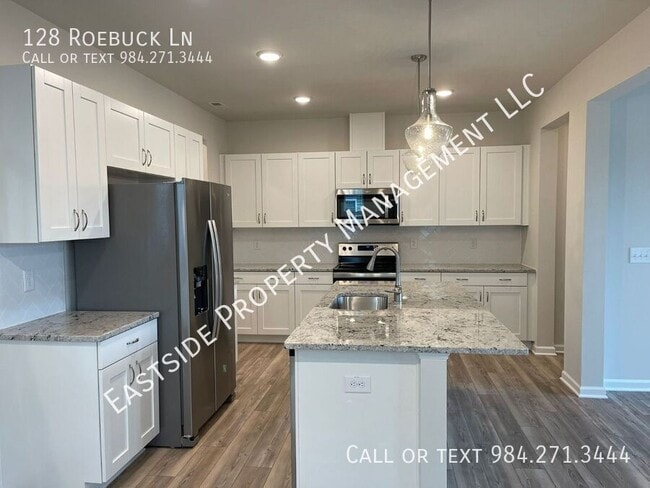 Photo - 128 Roebuck Ln