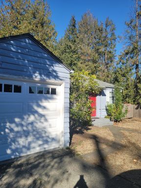 Photo - 3416 NE 80th St