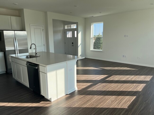 Photo - 146 Henderson St