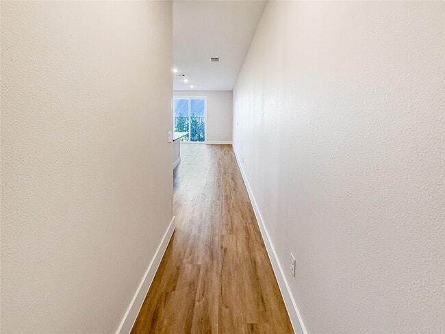 Photo - 5607 Mobeetie Lp