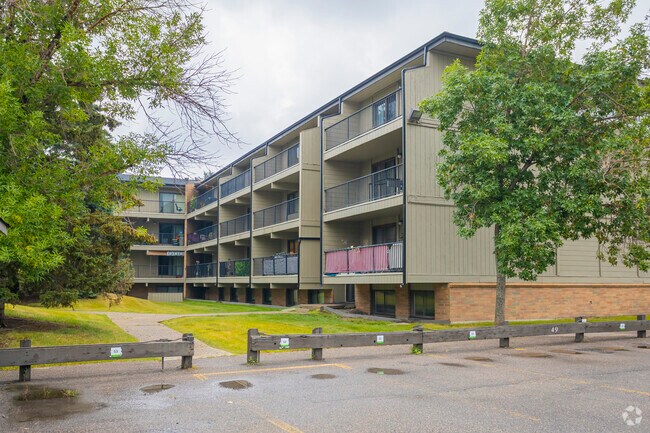 Photo - Glengrove Manor