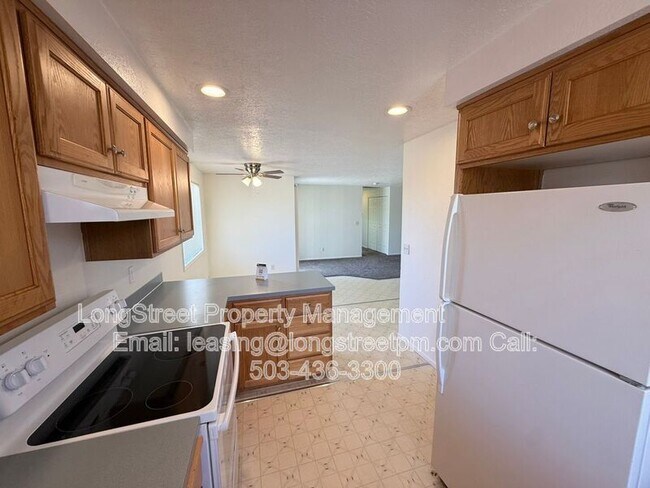 Photo - 4526 Campbell Dr SE