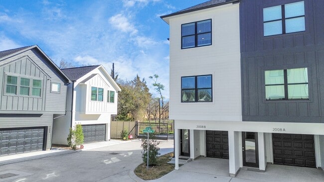 Photo - 2009 Laverne Willow Ln Unidad A