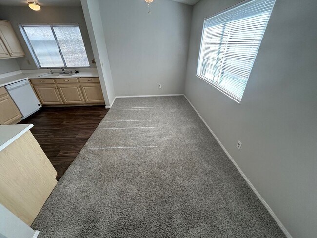 Photo - ADORABLE 2 BEDROOM 2 FULL BATHROOMS SINGLE STORY HOME WITH NO HOA