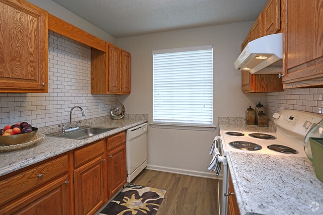 2BR, 2.5BA Kitchen