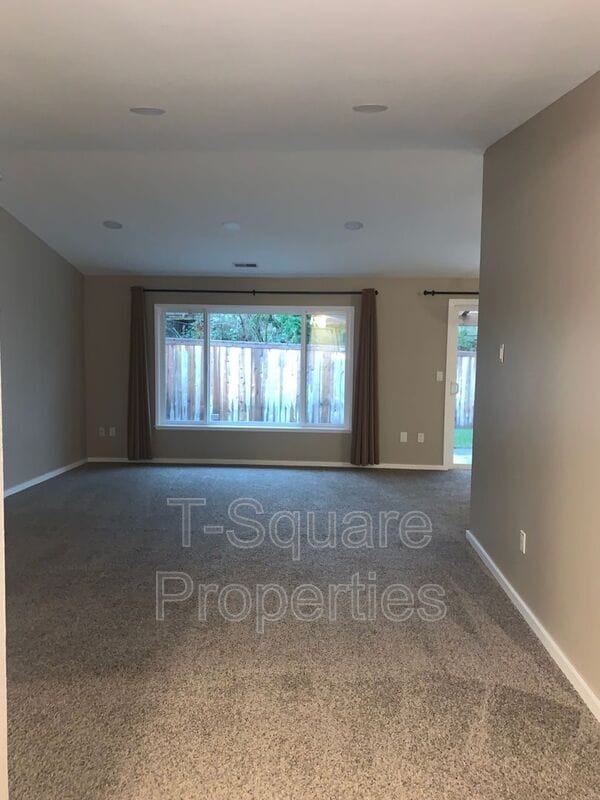 Photo - 18114 145th Pl NE