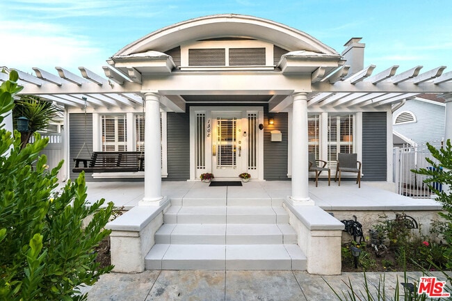 Photo - 1308 N Ogden Dr