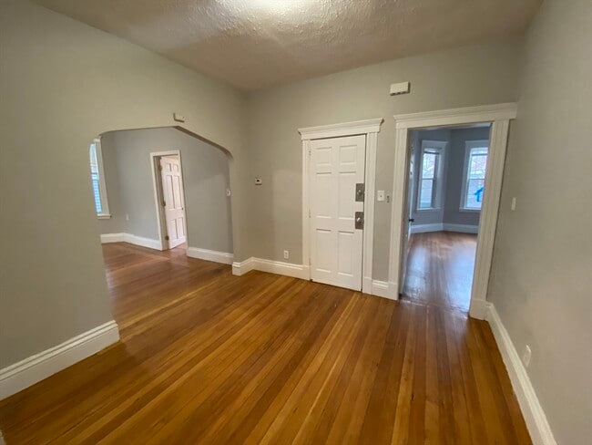 Photo - 39 Harwood St Unit 3