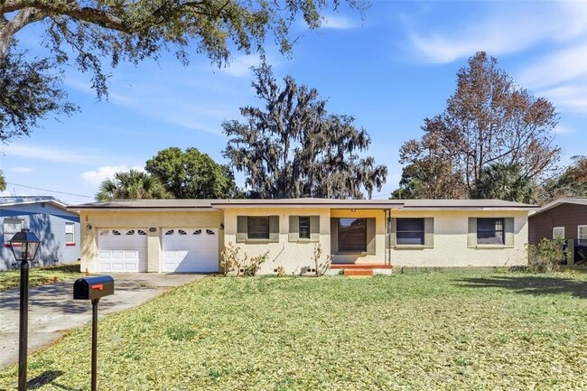 Building Photo - 1913 Baldwin Dr