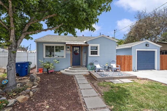 586 Del Mar Ave