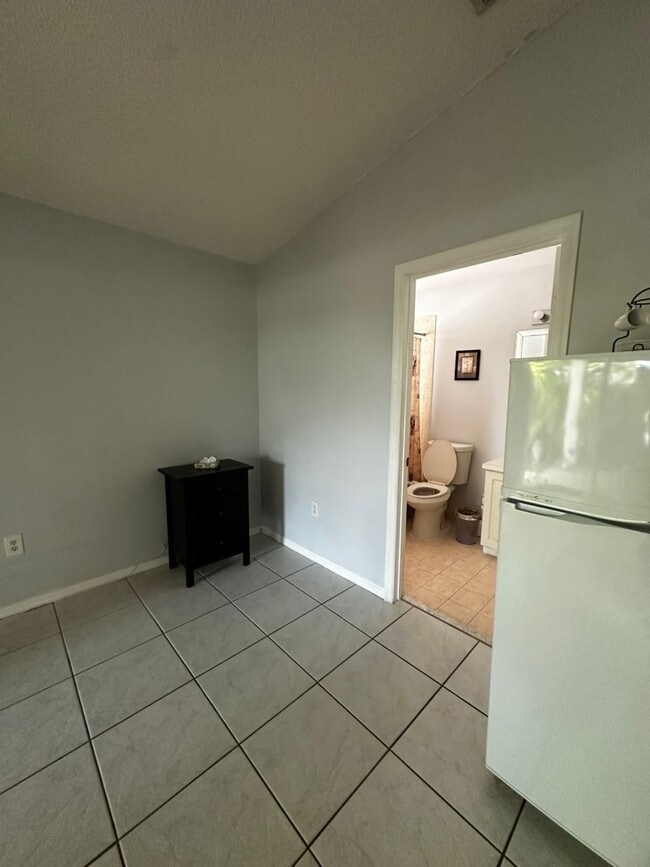 Photo - 14811 SW 141st Ter Unit Efficiency