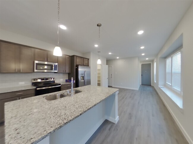 Photo - 2407 Foster Hl Rd