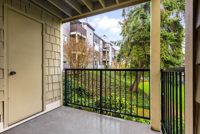 Photo - 2020 Grant Ave S Apartamento Unidad C202