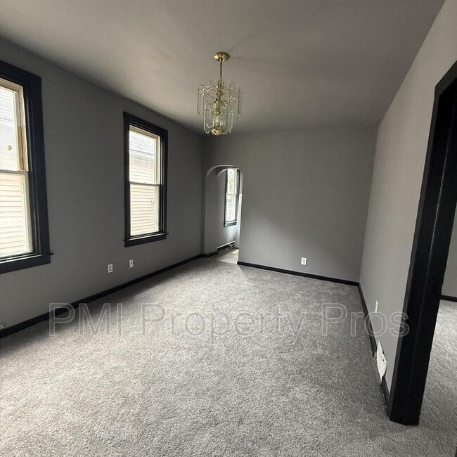 Photo - 3127 W Garfield Ave