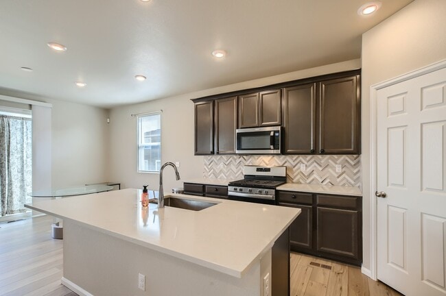 Photo - 3869 Sandy Vista Trail