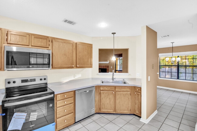 Photo - 2232 Fulva Dr