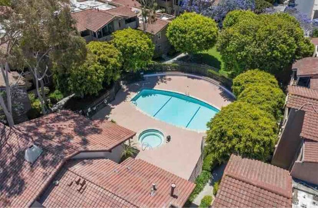 Photo - 21372 Brookhurst St Unidad 128- Room A