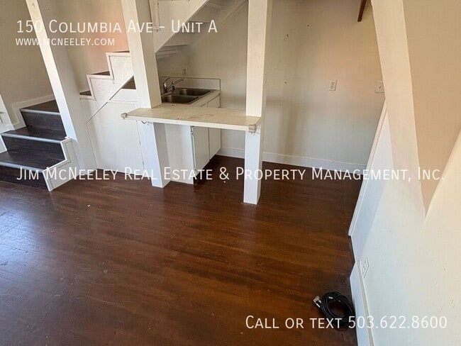 Photo - 150 Columbia Ave Unit A