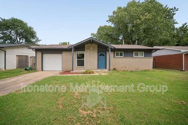 Building Photo - 908 W El Paso Pl