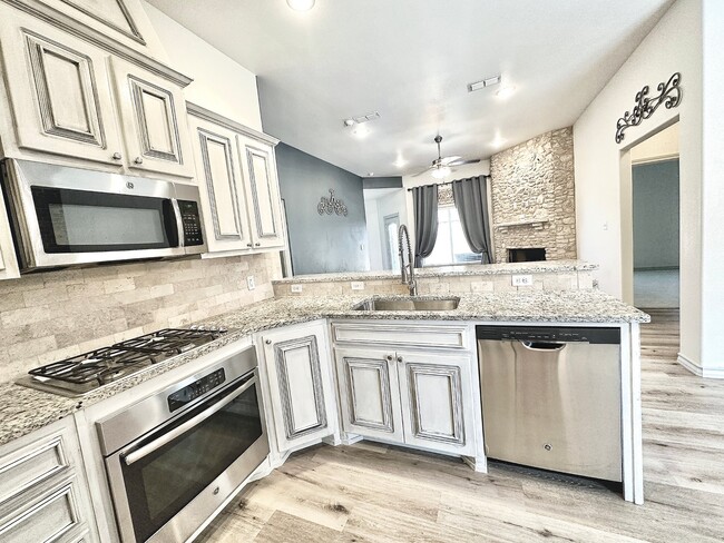 Photo - 10407 Homestead Ave