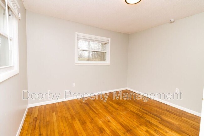 Photo - 11412 London Ln