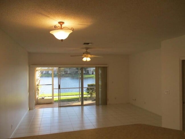 Photo - 4616 Palmbrooke Cir