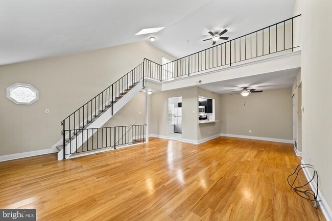 Photo - 722 Sedgewick Ct Apartamento