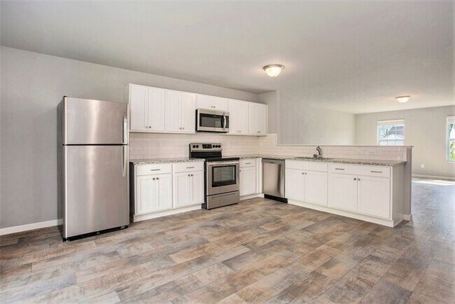 Photo - 5449 Eagle Glen Dr SW