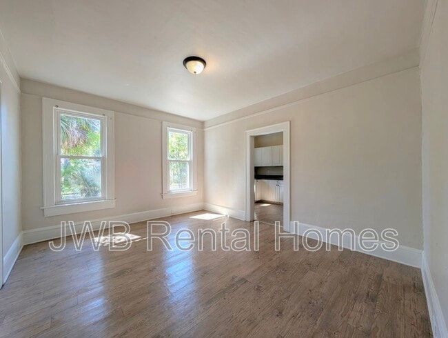 Photo - 6618 Avalon St