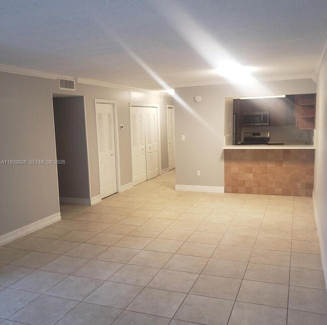 Photo - 6960 Miami Gardens Dr Unit 2-531