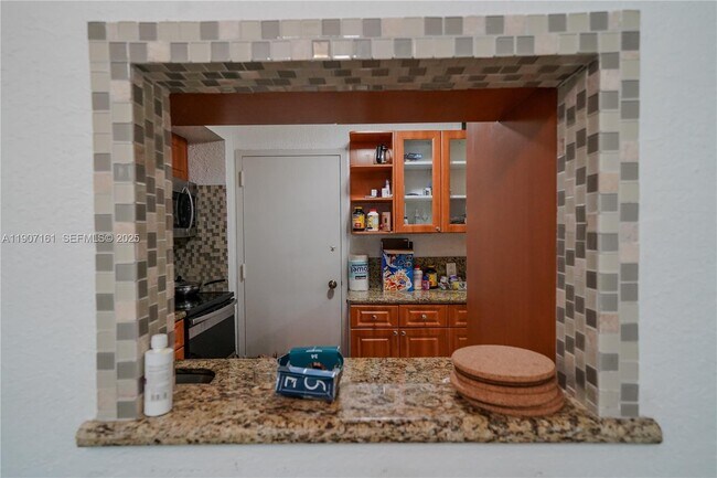 Photo - 9125 SW 77th Ave Unit 103