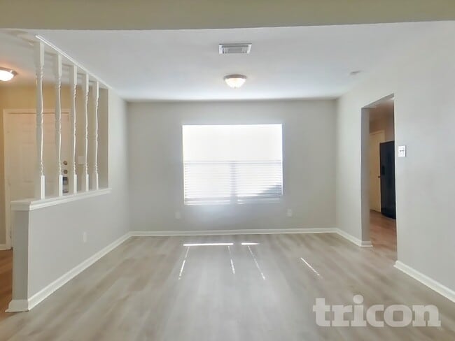 Photo - 17506 Sundrop Ln